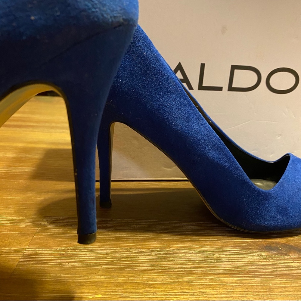ALDO 4” Pumps Blue Suede (Size 11 =hard to find)